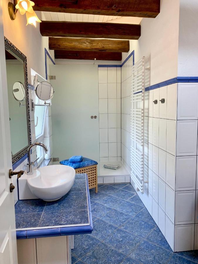 Villa-Rosengarten-Ferienwohnung-Baumhaus-Mit-Seeblick Sassnitz Esterno foto